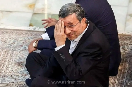 حضور احمدی نژاد در مراسم بزرگداشت رهبر شهید انقلاب