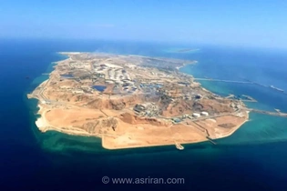 تکذیب رسمی شایعات انفجار در جزیره خارگ؛ فرمانداری: وضعیت در جزیره کاملاً عادی و آرام است
