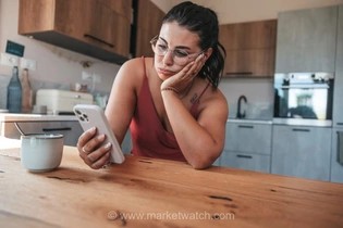 کاهش بازده حساب‌های پس‌انداز با سود بالا در سایه تورم؛ راهکاری برای مقابله