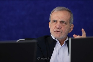 پزشکیان: دسترسی عادلانه به خدمات درمانی حق همه ایرانیان است
