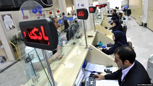 ساعت کاری ادارات و بانک‌ها از اول مهر تغییر می‌کند