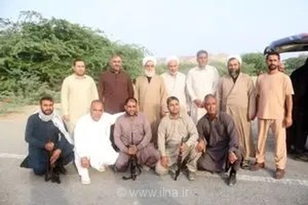 بازدید رئیس سازمان عقیدتی سیاسی ارتش از یگان‌های مستقر در نوار مرزی جنوب شرق و سواحل راهبردی مکران