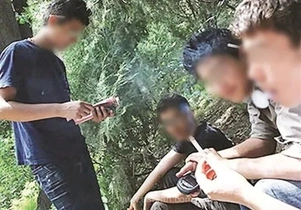 جذابیتِ خطرناک: چرا نوجوانان به شخصیت‌های معتاد در سریال‌های نمایش خانگی جذب می‌شوند؟