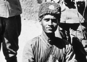 تصویری از ماموران قاجاری در نزدیکی بروجرد