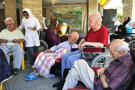 تداوم خدمات بهزیستی به ۵۰۰۰ سالمند در استان مرکزی