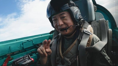 پس از 30 سال، کارگردان Ace Combat بالاخره در یک جت واقعی پرواز کرد