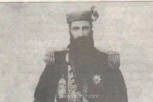 تصویر نایاب از حسینقلی‌خان ابوقداره، والی پشتکوه با لباسی متفاوت در دهه 1260