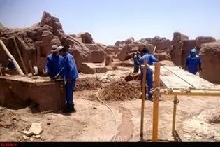 دغدغه‌های کارگران پروژه مرمت ارگ قدیم بم/ با پرونده‌های بیمه‌ای مشکل داریم