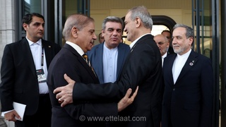 پزشکیان از پیمان مکه استقبال کرد؛ دیدار با نخست‌وزیر پاکستان