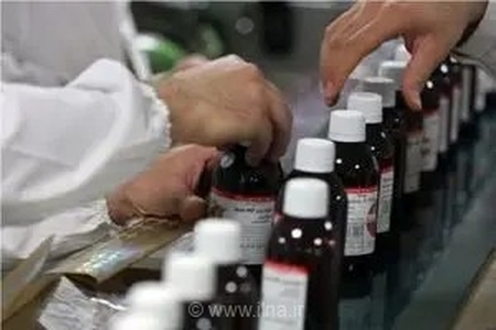 چرا شربت اوپیوم به کلینیک‌ها نمی‌رسد اما در عطاری‌ها با قیمت ۶ میلیون تومان فروخته می‌شود؟