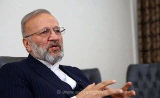 متکی: قطر ۴۰۰ میلیارد دلار به ایران بدهکار است، نه ۱۲ میلیارد دلار