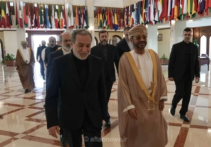 دیدار عراقچی با همتای عمانی