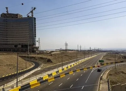 افتتاح بزرگراه شهید موسوی در غرب تهران پس از ۲۵ ماه اجرا