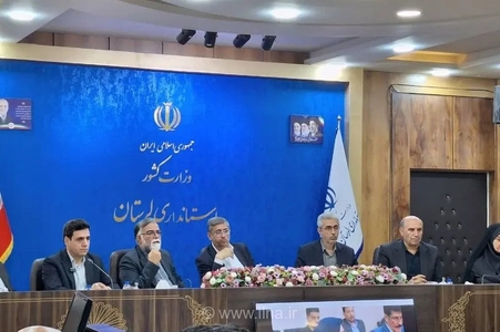 کارگران و کارفرمایان لرستان؛ مدافعان جبهه اقتصادی کشور