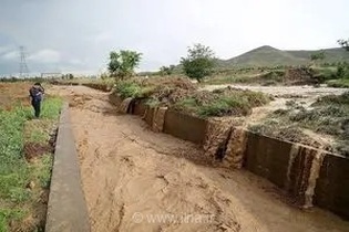 سیلاب درگز خسارت به کشاورزی و راه‌های روستایی/ قطع آب شرب در پلگرد و تیرگان