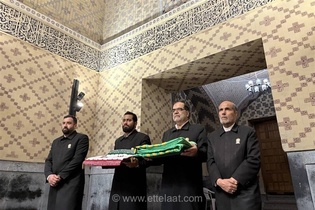 پرچم ایران به پرچمداران کاروان اعزامی به بازی‌های آسیایی ناگویا اهدا شد