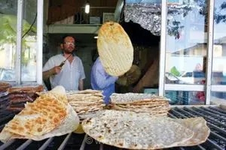 مصیبت «گرانی نان» برای سفره‌های خالی کارگران / مزد ۶۰ درصد افزایش یافت، نان ۱۴۰ درصد گران شد!