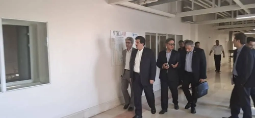 تخصیص منابع بانک رفاه به بخش‌های مولد اقتصاد؛ بازدید از هلدینگ پارت‌سازان