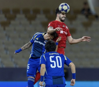 آزمون و عزت‌اللهی در ترکیب اصلی شباب الاهلی مقابل الاتحاد