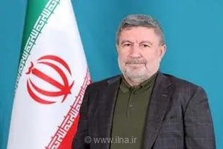 شکوه حضور مردم در مراسم وداع با رهبر شهید، ترامپ را عصبانی کرده است