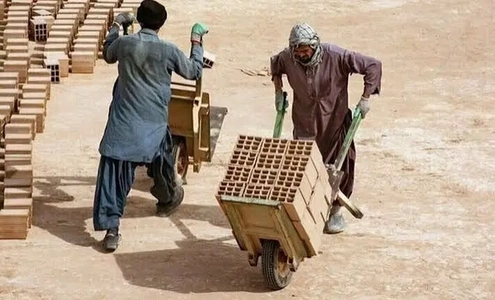شناسایی 95 تبعه خارجی غیر مجاز شاغل در همدان