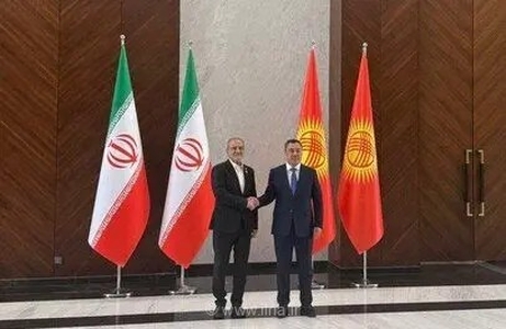 دیدار رؤسای جمهور ایران و قرقیزستان در حاشیه شانگهای پلاس