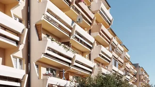 شهرک بلوکی کرژشوفسکی لهستان: معماری منحصربه‌فرد در دل طبیعت