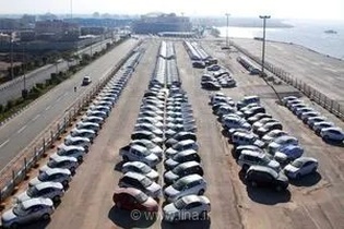 آغاز ثبت‌نام جدید خودروهای وارداتی: فرصت طلایی برای متقاضیان با مسدودسازی ۵۰۰ میلیون تومان در سامانه یکپارچه