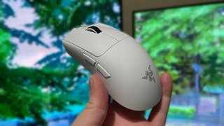 نسخه فیبر کربنی ماوس گیمینگ Razer Viper V4 Pro در راه است، اما قیمت آن شوکه‌کننده است