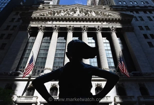 تحلیلگران پیش‌بینی می‌کنند شاخص S&P 500 از 8000 فراتر رود، اما خطرات کاهش نیز افزایش می‌یابد