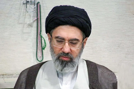 تاکید رهبر انقلاب بر پاسداری از هویت ملی و ارزش‌های اسلامی در پیام به دانش‌آموزان