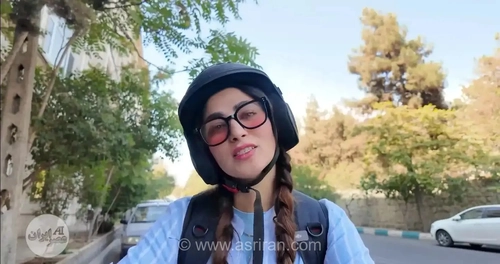 توقیف موتور سیکلت دختر جوان به دلیل نداشتن گواهینامه