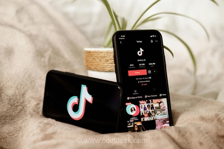 کد TikTok شامل پرداخت‌های همتا به همتا از طریق پیام‌رسانی است: گزارش بلومبرگ