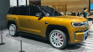 BYD Fang Cheng Bao Ti 9 با برد 2300 کیلومتر و شارژ سریع معرفی شد