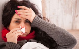 آلرژی بزرگسالی: از نیش کنه تا عوارض کووید-۱۹
