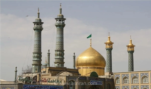 آماده‌سازی حرم حضرت معصومه برای آخرین حضور رهبر شهید انقلاب در شهر قم