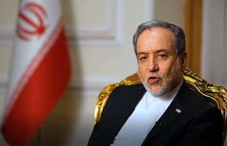 عراقچی: منتظر پاسخ آمریکا به واسطه قطر درباره تنگه هرمز هستیم