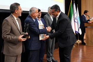 کسب جایزه ملی تعالی صنعت گردشگری توسط شرکت توسعه گردشگری ایران