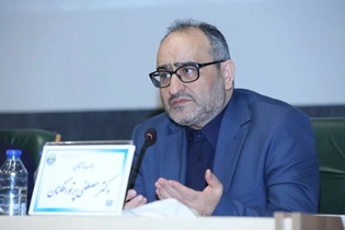 پرتوافکنان: مداخلات در نرخ سود، عامل اصلی ناترازی بانک‌ها