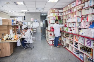 کمبود دارو در داروخانه‌ها؛ بیماران برای یافتن دارو به چندین مکان مراجعه می‌کنند