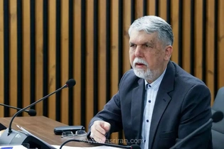 شعارخواهی برای ابلاغ قانون حجاب در حضور وزیر ارشاد در یزد