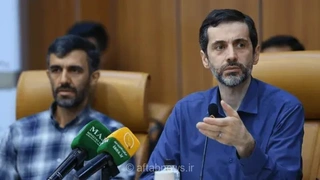کنایه تند یوسف پزشکیان به صداوسیما: اگر حکیم‌تر از سران قوا هستید، اداره کشور را به دست بگیرید