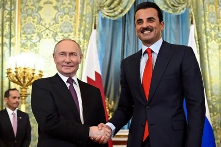 امیر قطر و پوتین درباره بحران تنگه هرمز و انسانی نوار غزه صحبت کردند