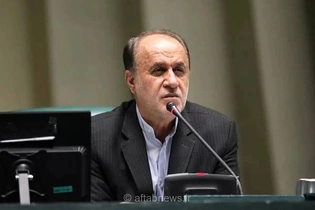 نایب رییس مجلس: آمریکا به اقتدار ایران در تنگه هرمز احترام بگذارد