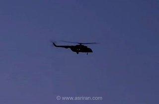 بالگرد حامل پیکر مطهر رهبر شهید انقلاب بر فراز حرم رضوی