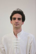 جمع‌آوری کتاب‌فروش‌های غیرمجاز در خیابان انقلاب