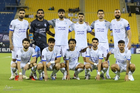استقلال در دیدار با شباب الاهلی، در استادیوم راشد دبی