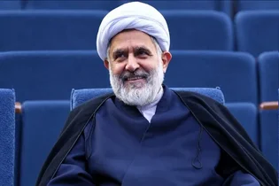 تبریک رئیس سازمان بسیج به وزیر دفاع و پیش‌بینی گشایش در صنایع دفاعی