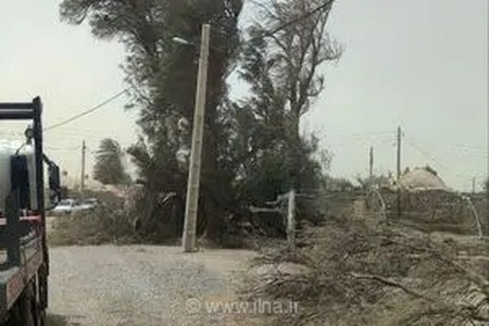 طوفان سهمگین در زهک؛ خسارت ۲۰ میلیارد ریالی به شبکه برق و تلاش برای پایداری جریان انرژی