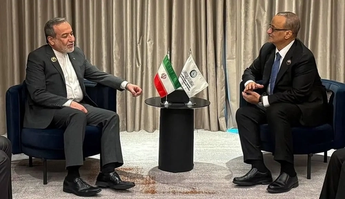 دیدار عراقچی با دبیرکل سازمان همکاری اسلامی در بغداد
